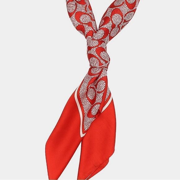 NWT COACH Vintage Signature C Printed Silk Square Scarf - Picture 3 of 6